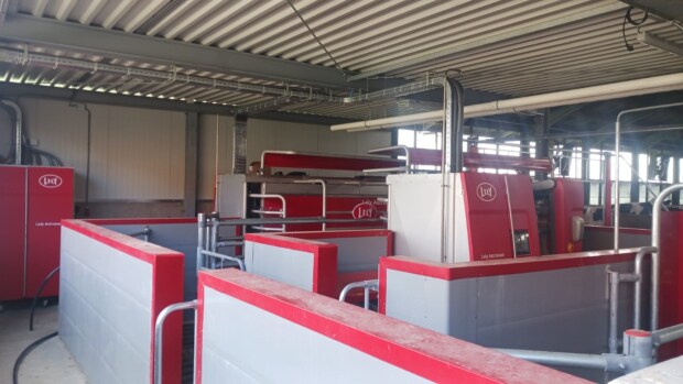 Milking robot Lely